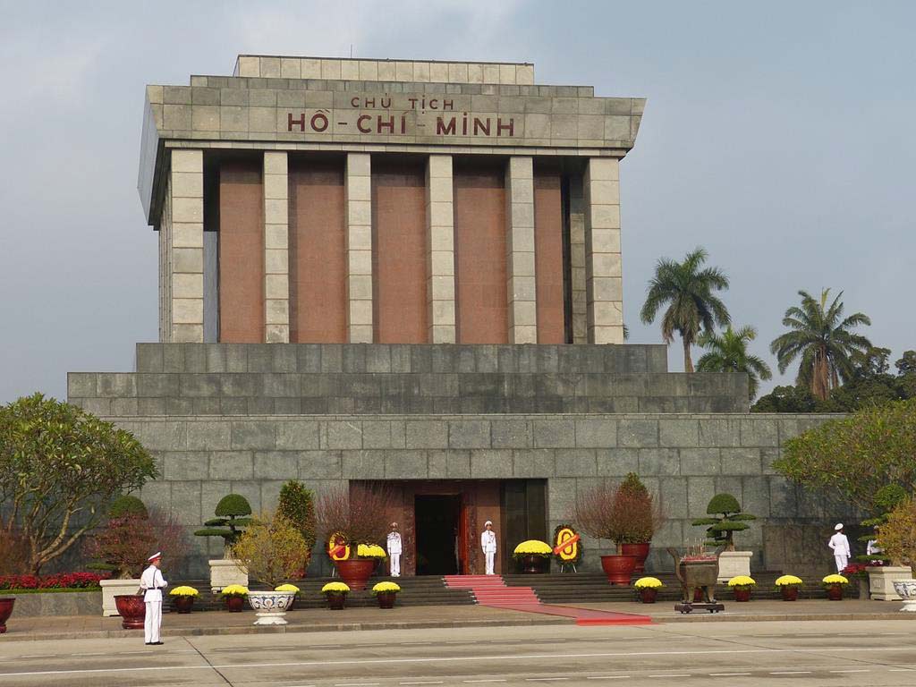 Ho_Chi_Minh_Mausoleum-Hanoi