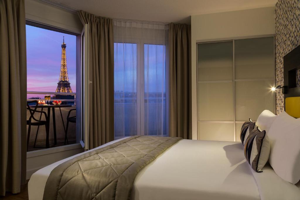 馨樂庭巴黎埃菲爾鐵塔酒店