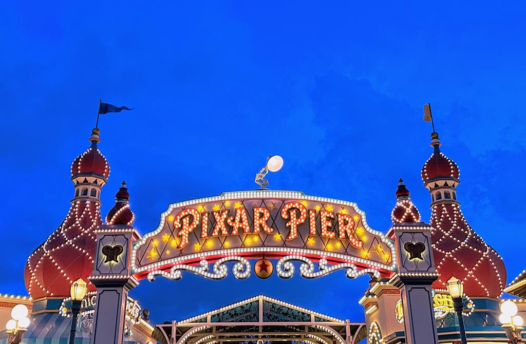 皮克斯碼頭（Pixar Pier）